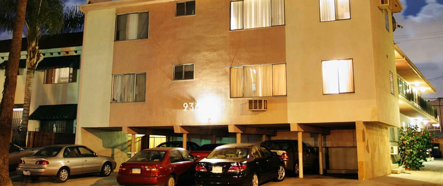 LA Apartment Building in Need of Seismic Retrofit